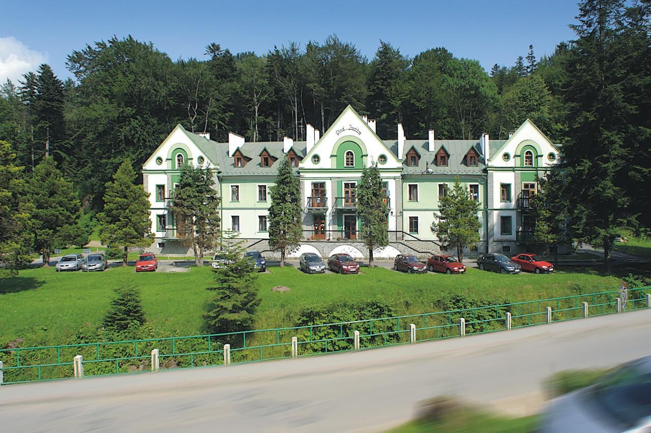 Pod Jodla Hotel Iwonicz-Zdroj Exterior photo